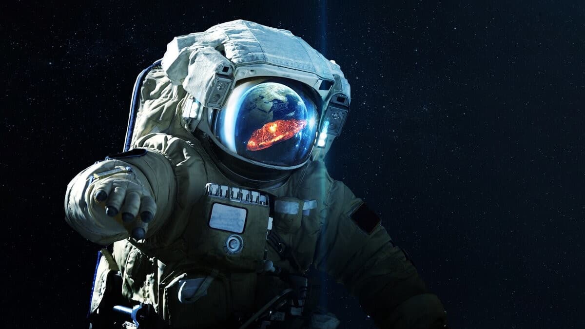 Space dynamics