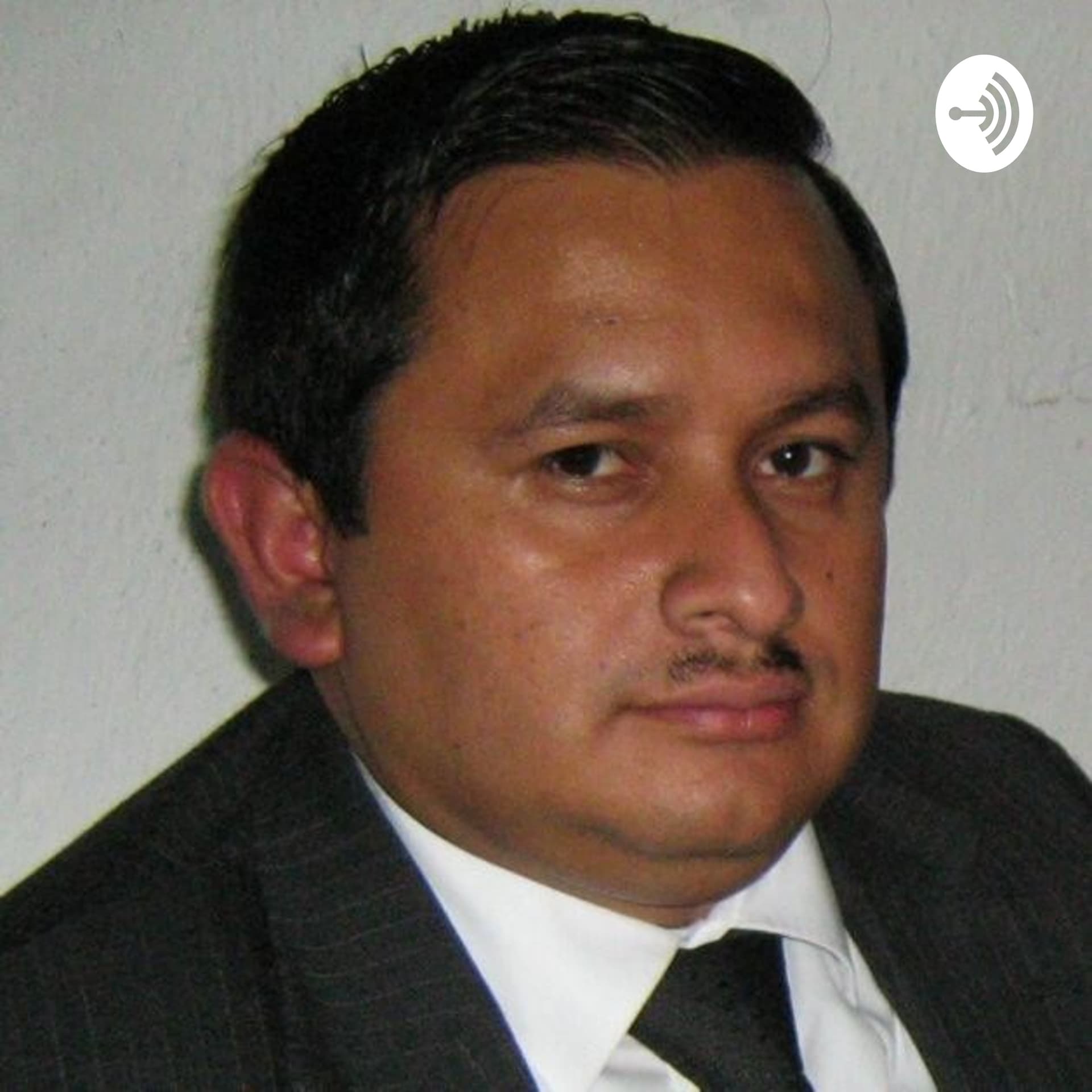 Compartiendo Criterios con el Lic. Danny Maaz B. - Podcasts