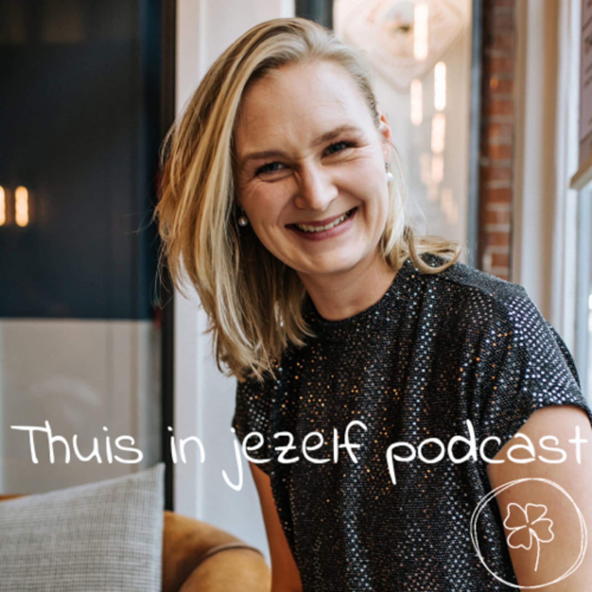 Thuisinjezelf - Podcasts