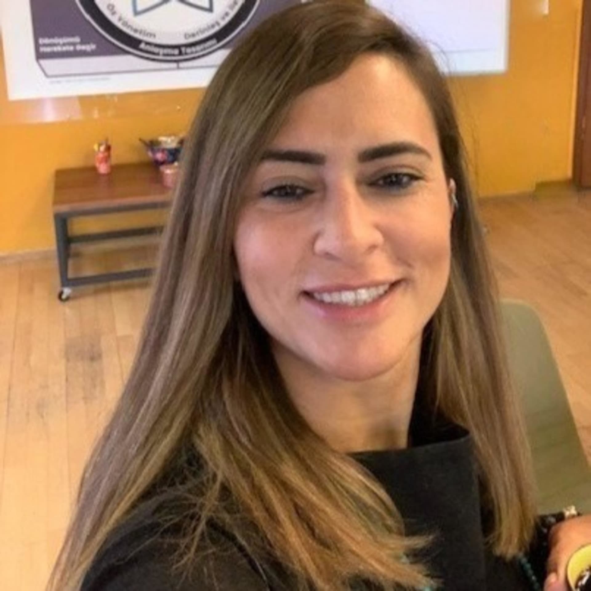 Derya İçre Sohbetler - Podcasts