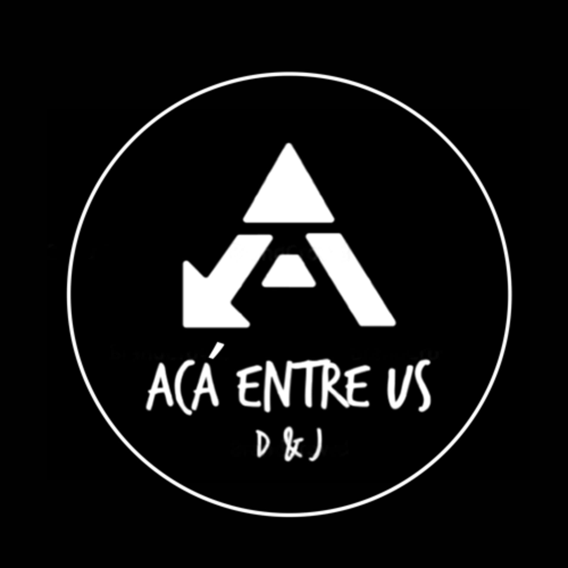 Acá entre Us - Podcasts