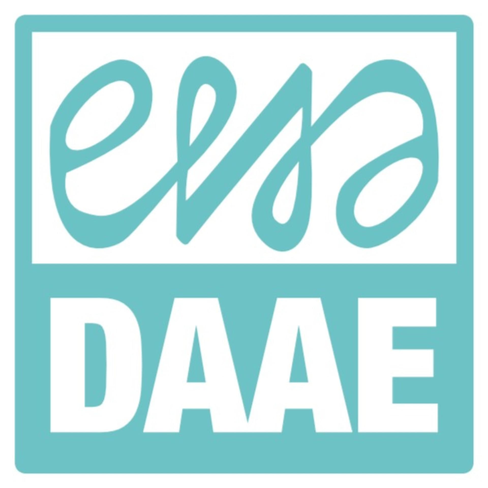 Elja Denkt Door