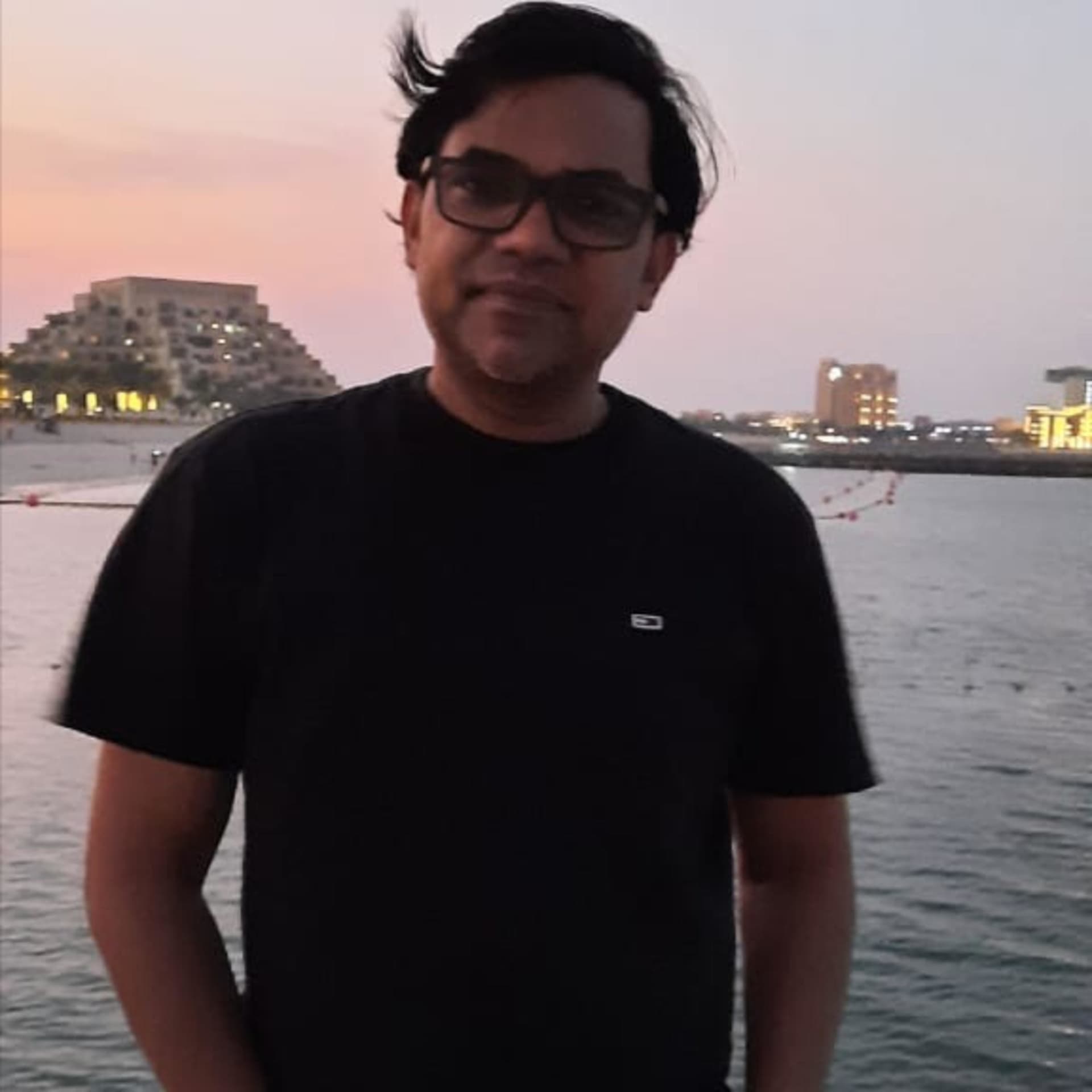 Hindi Stories Narration By Ray - Podcasts