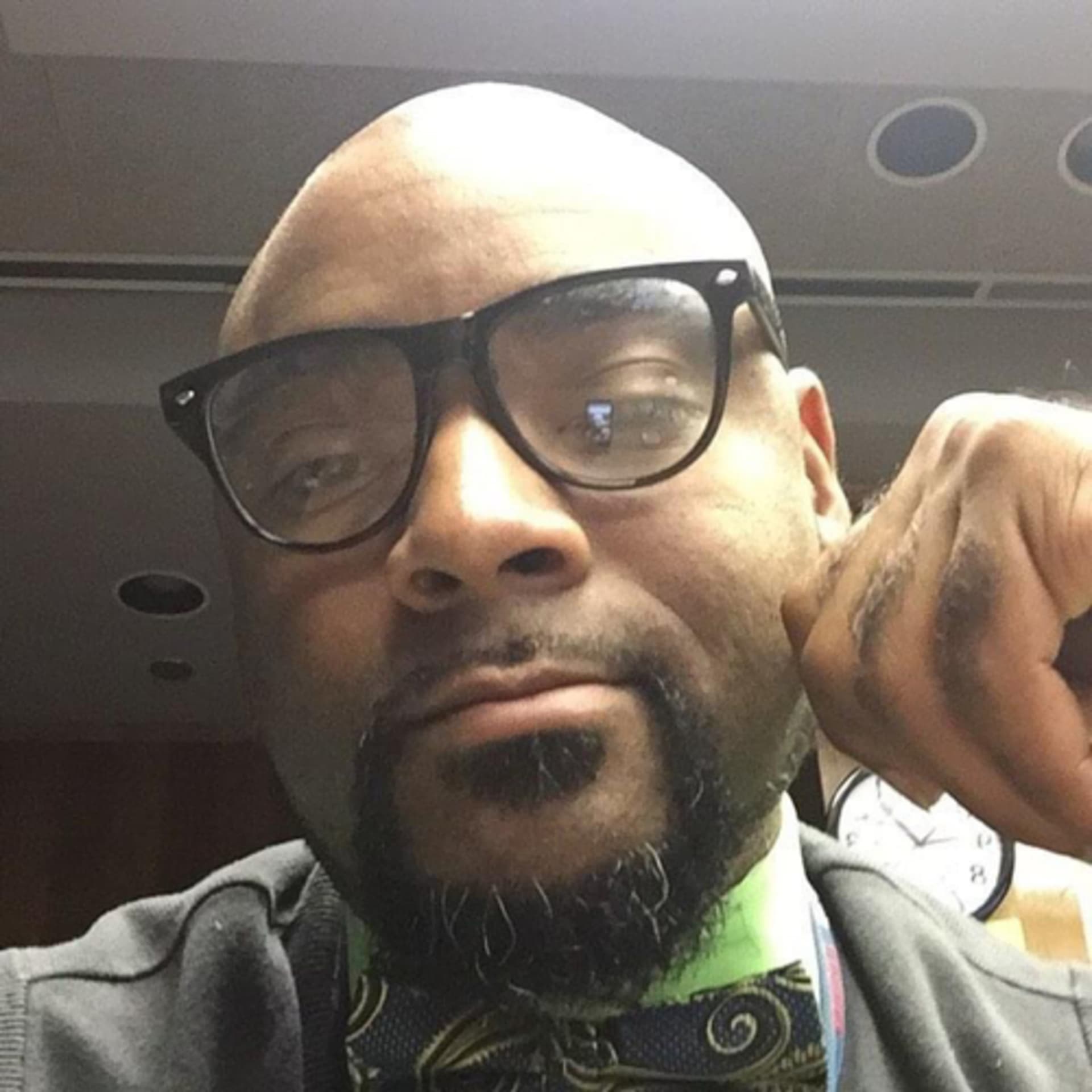 The “Official” Urban Therapist Podcast - Podcasts