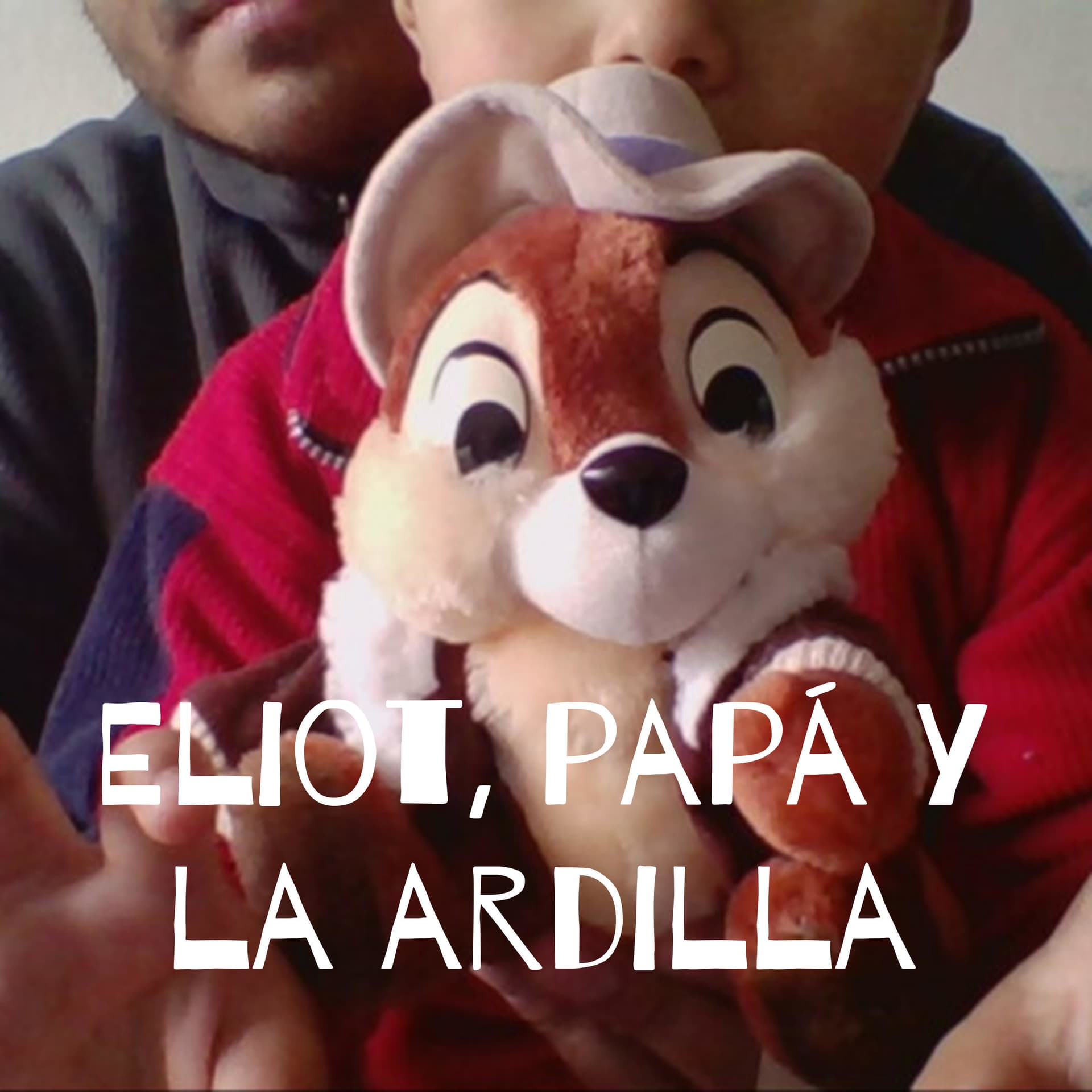 Eliot, papá y la ardilla