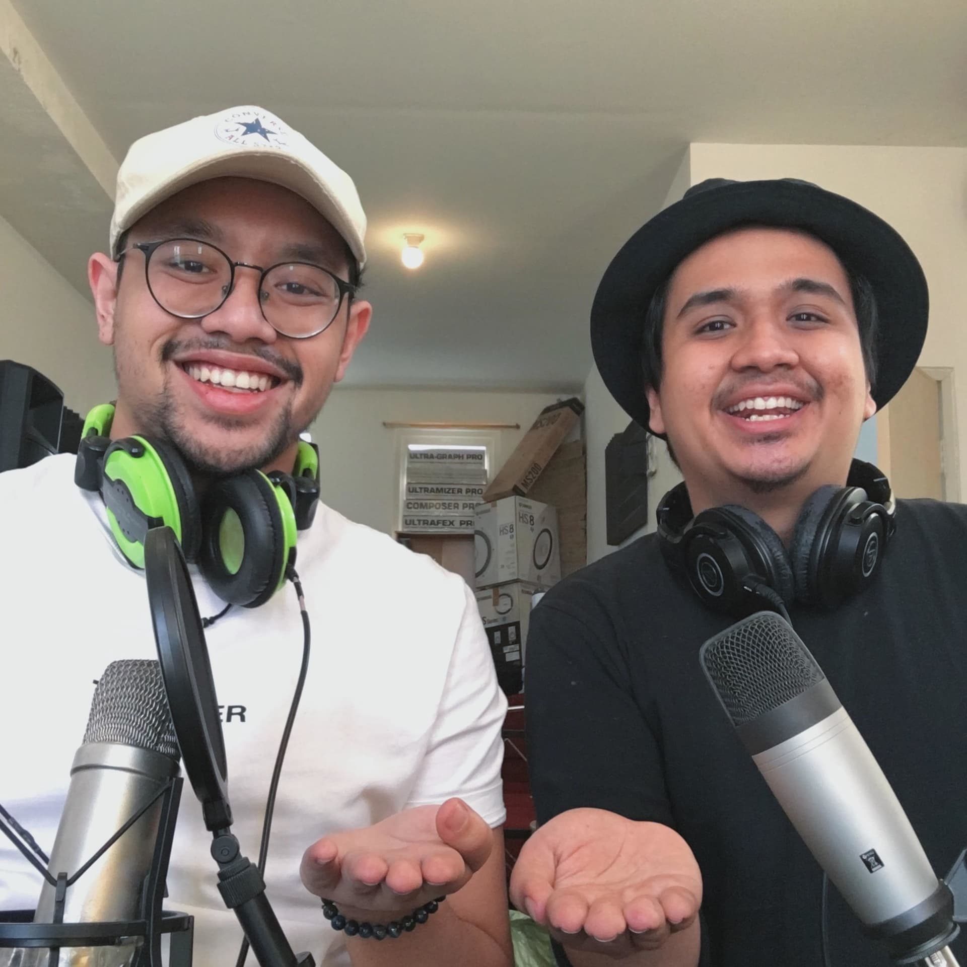 3 AM.FM - Podcasts