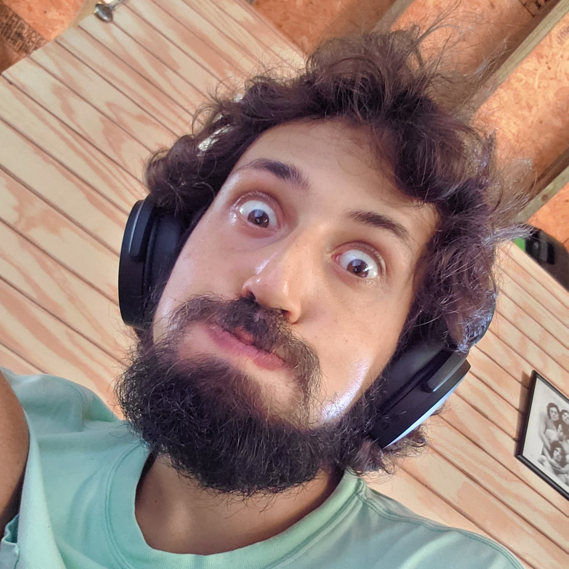 NanuNanu Podcast - Podcasts