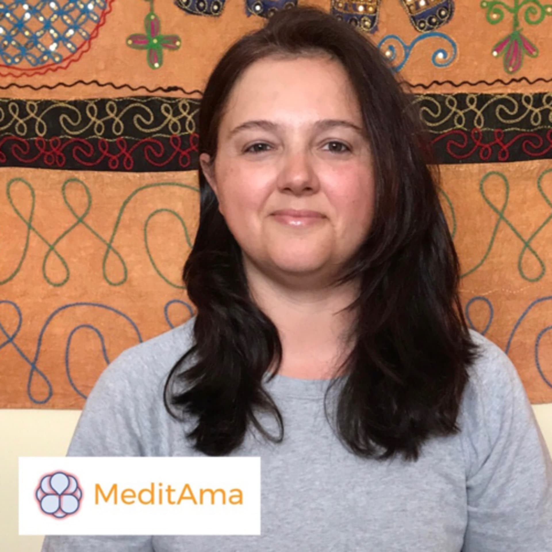 Medita desde casa conmigo - Podcasts