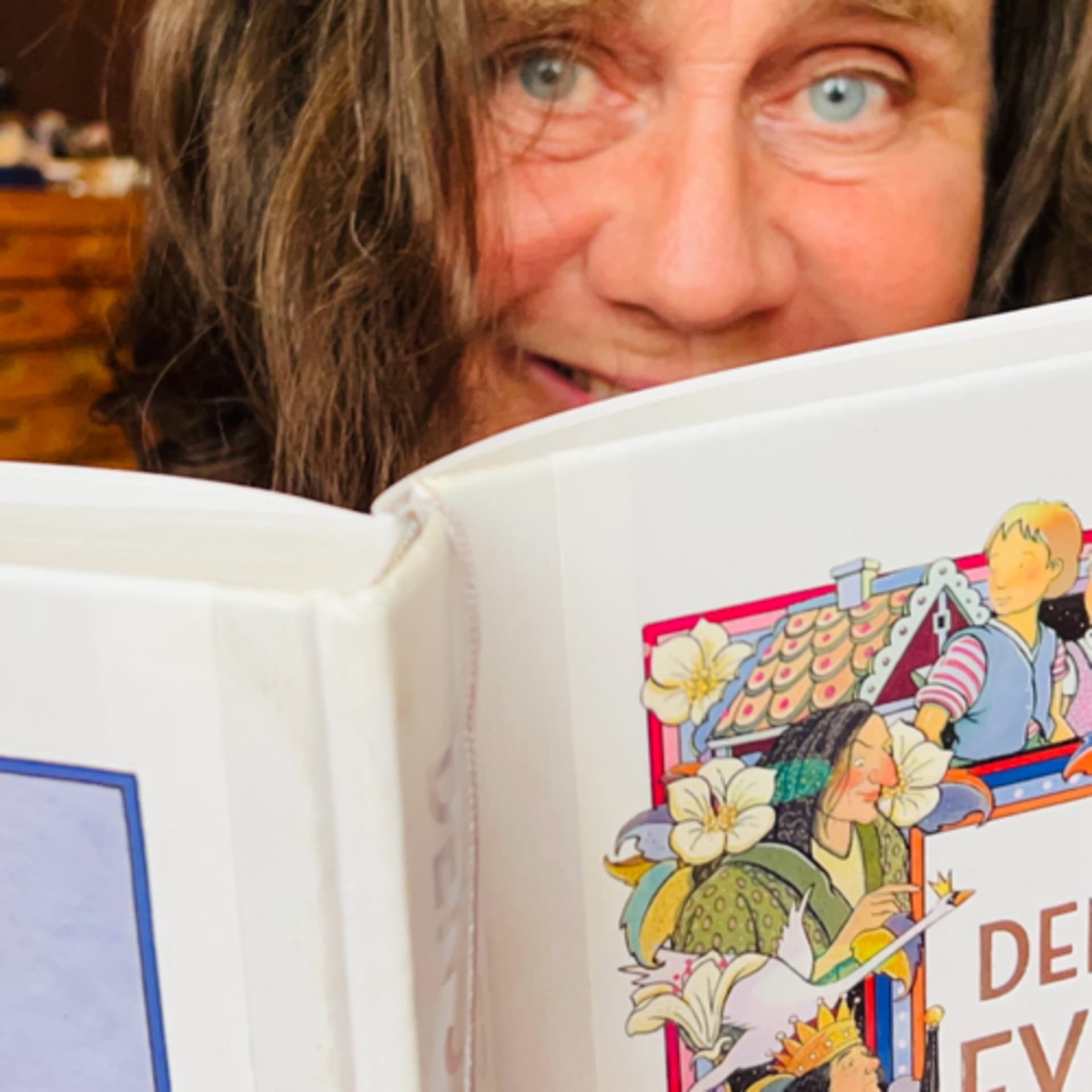Anne leser fra boken... - Podcasts