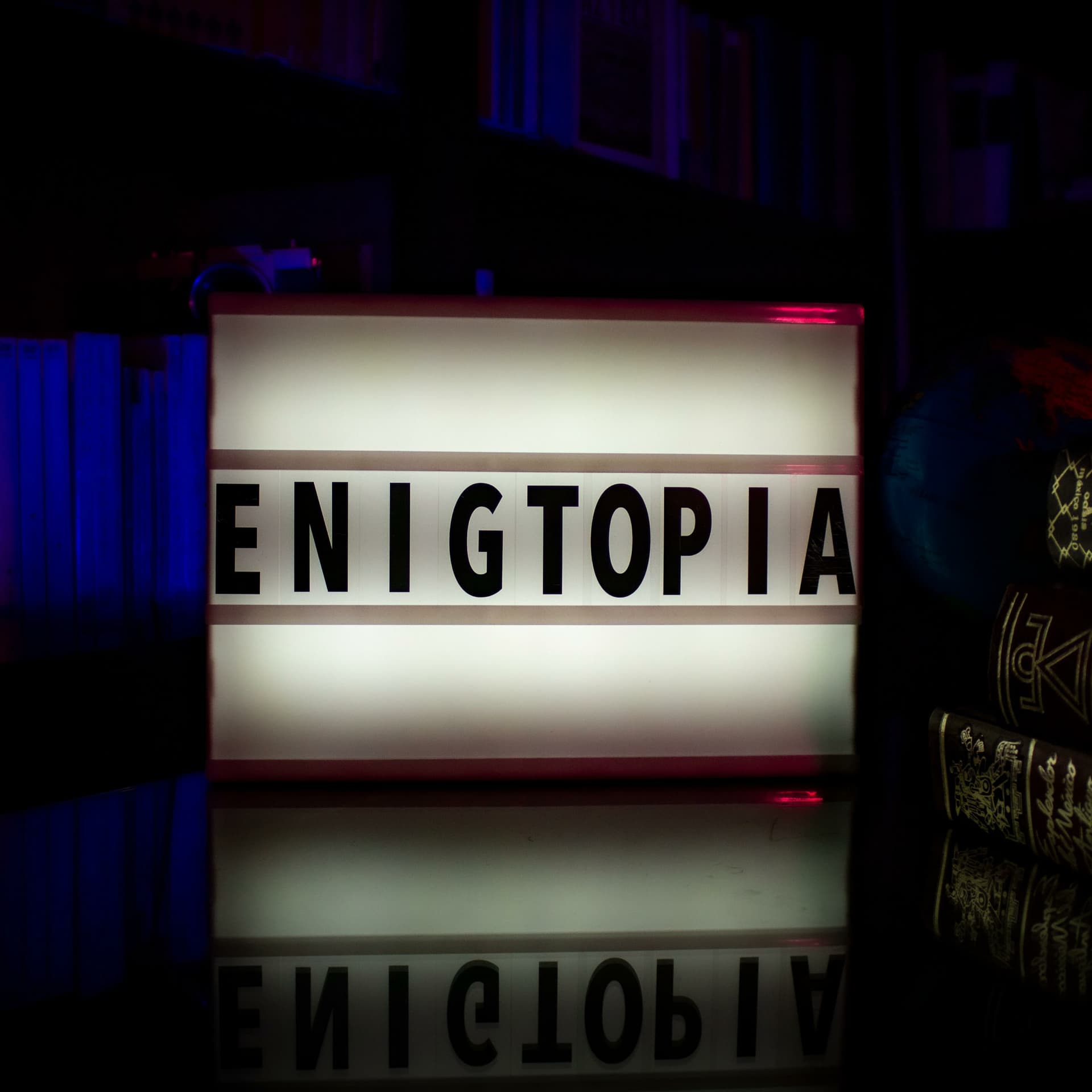 Enigtopía