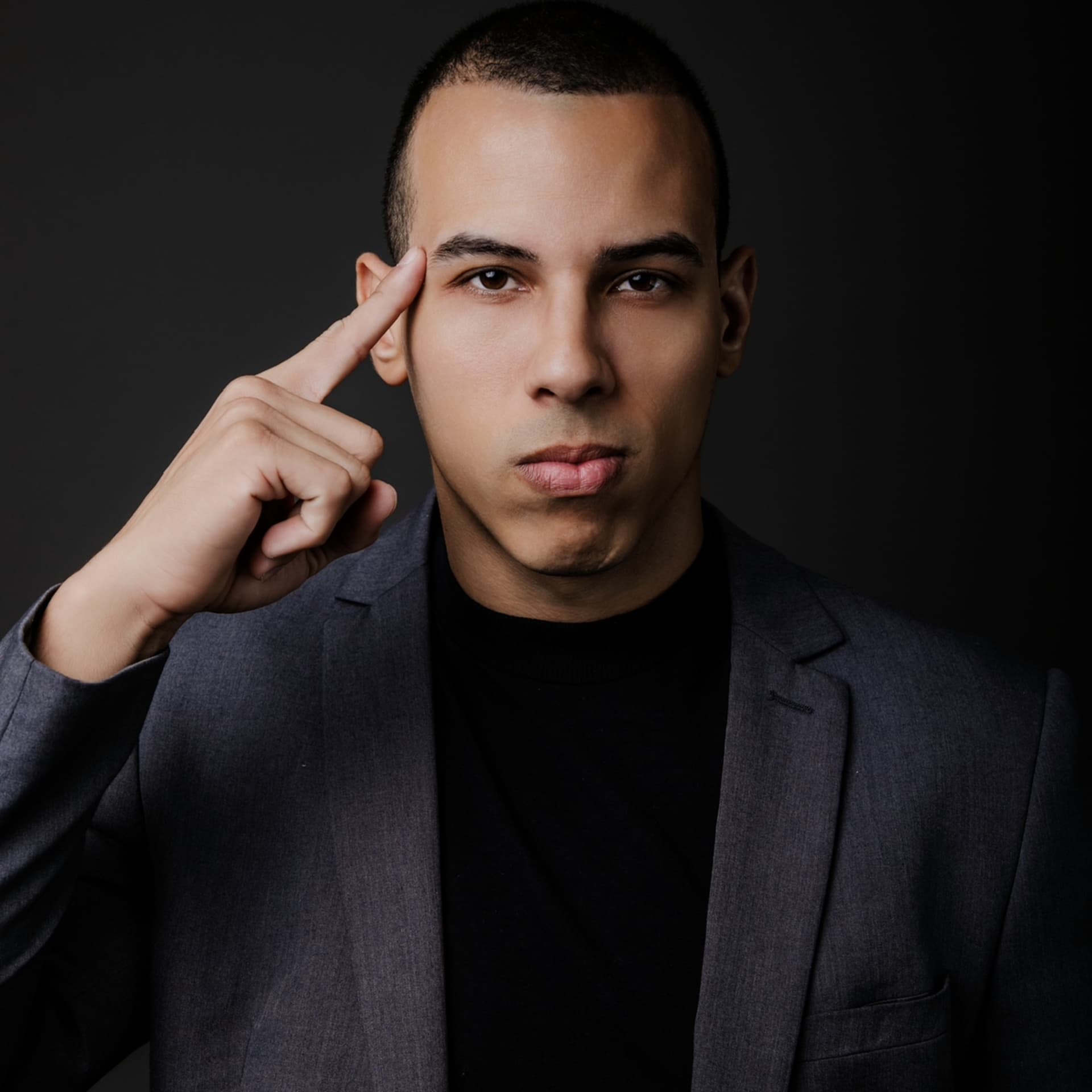 Matheus Vifoli - TheuCast - Podcasts