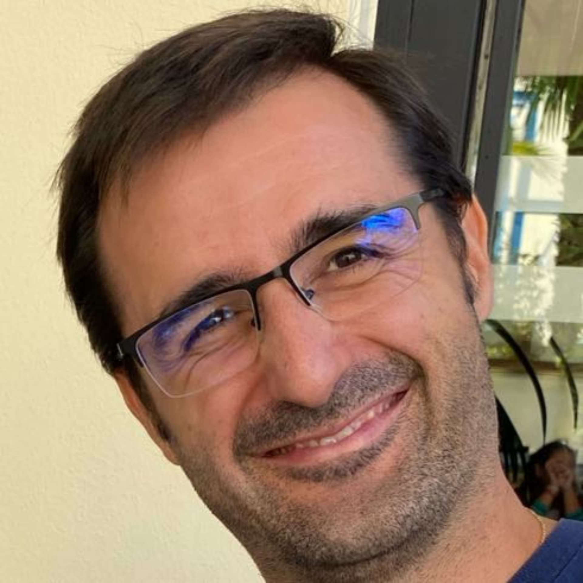Un truco al día de Google+IA de Antonio Glez. +1 millón de visitas/mes👉trei.es/info. 19 años en SEO - Podcasts