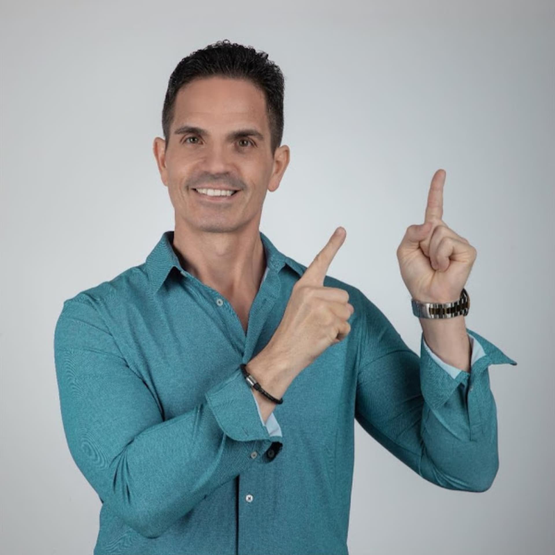 Manolo Gutiz Oficial - Podcasts