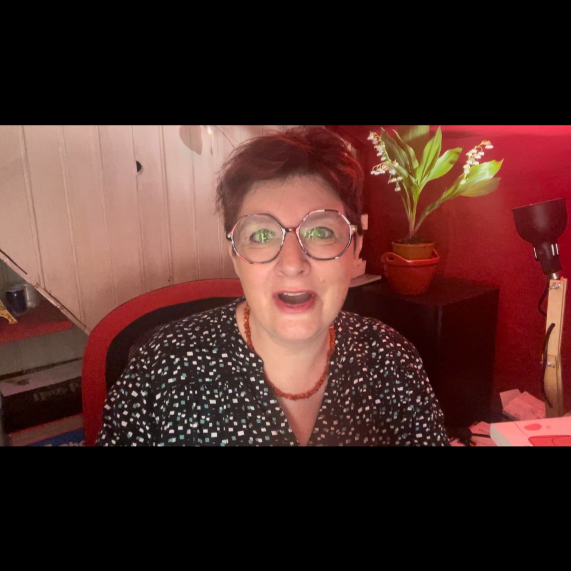 Ecoutez-Lire avec Sab en Live - Podcasts