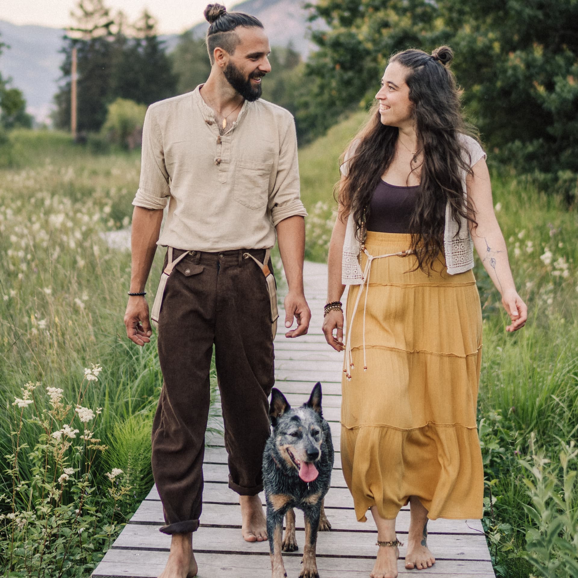 federleicht & tief verwurzelt - Dein Podcast für geerdete Spiritualität - Podcasts