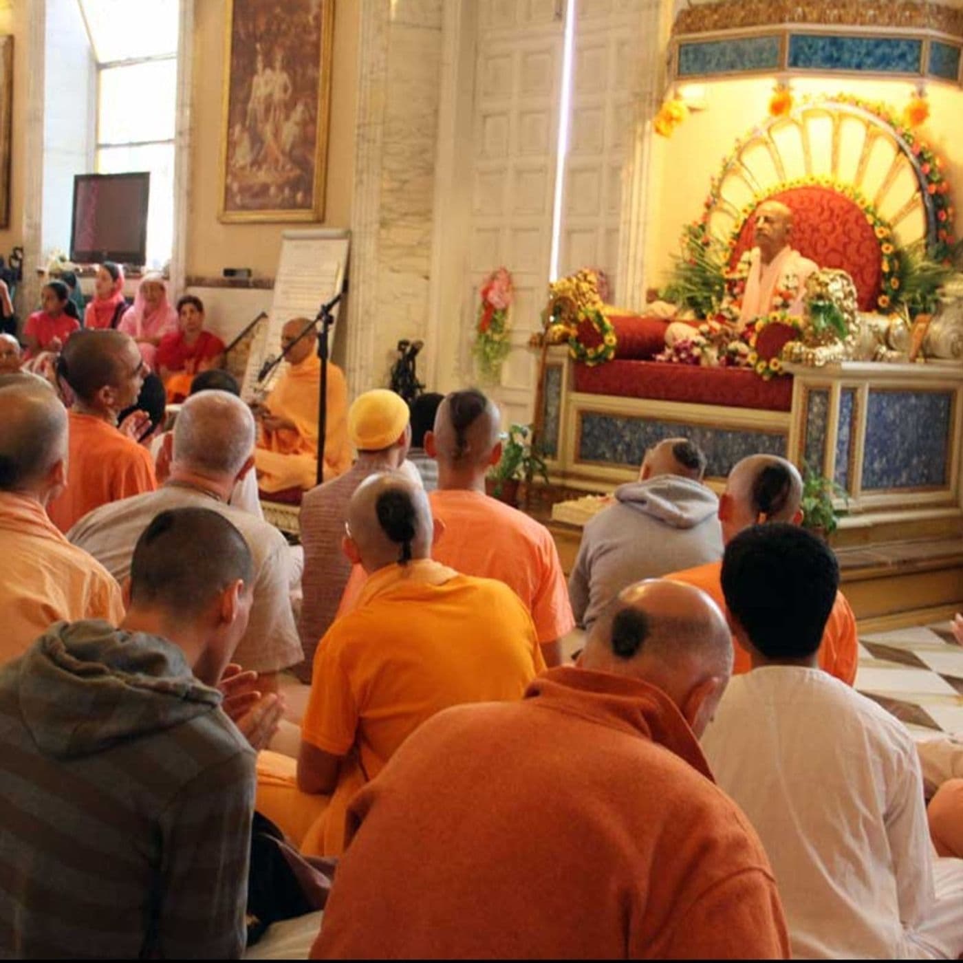 Festa della Domenica a Villa Vrindavana - Podcasts