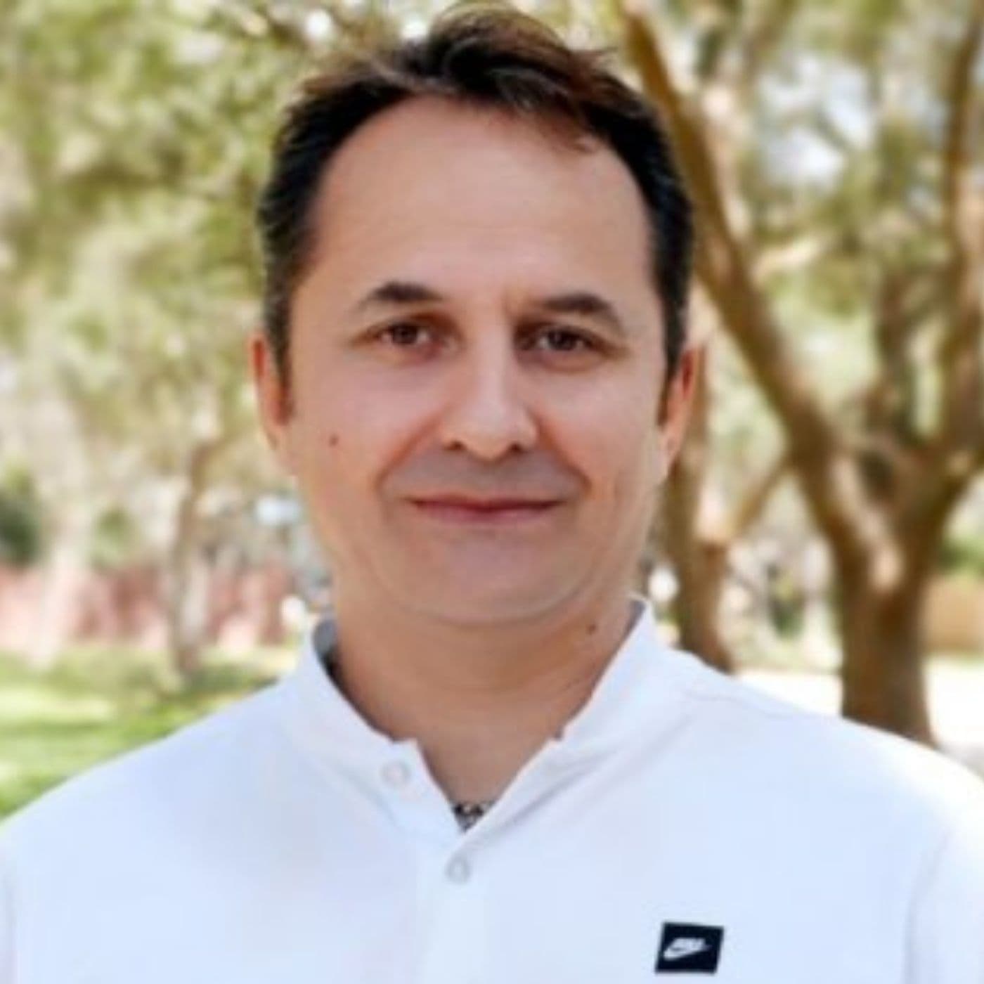 Pedagog Adem Güneş İle Güvenli Bağlanma - Podcasts