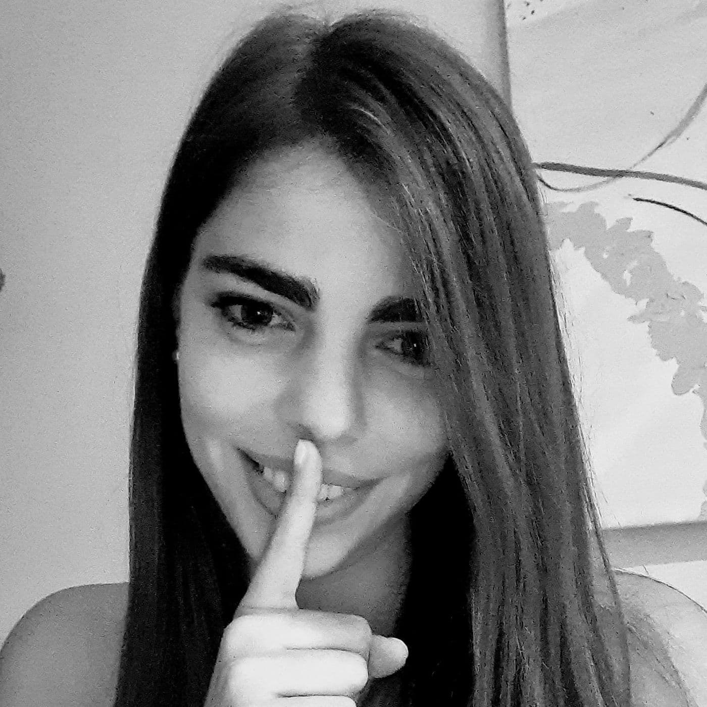 Tell me a Secret.. - Podcasts
