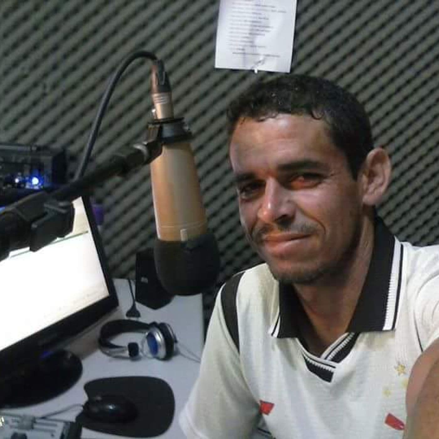 Noite Fm Com Locutor Paulo Henrique