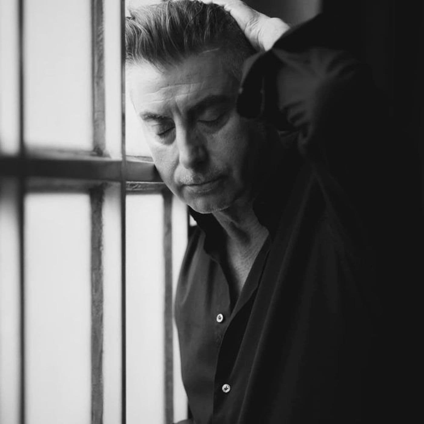 OFF THE BEAT with VALENTE. - Podcasts