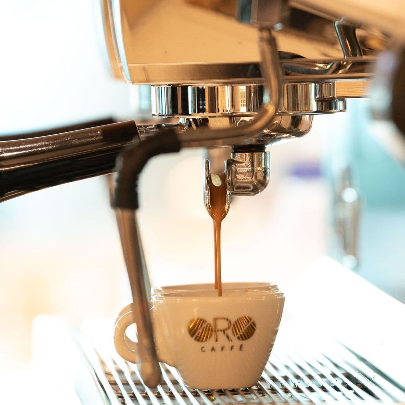 Oggi prendiamo un caffè con... - Podcasts