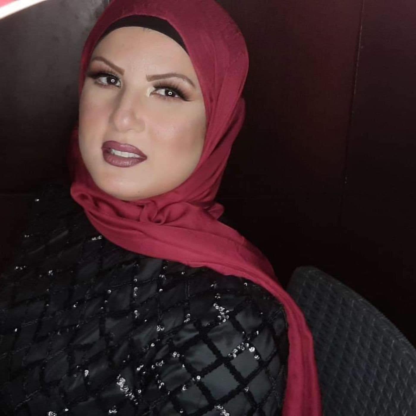 دينا مع أهالينا