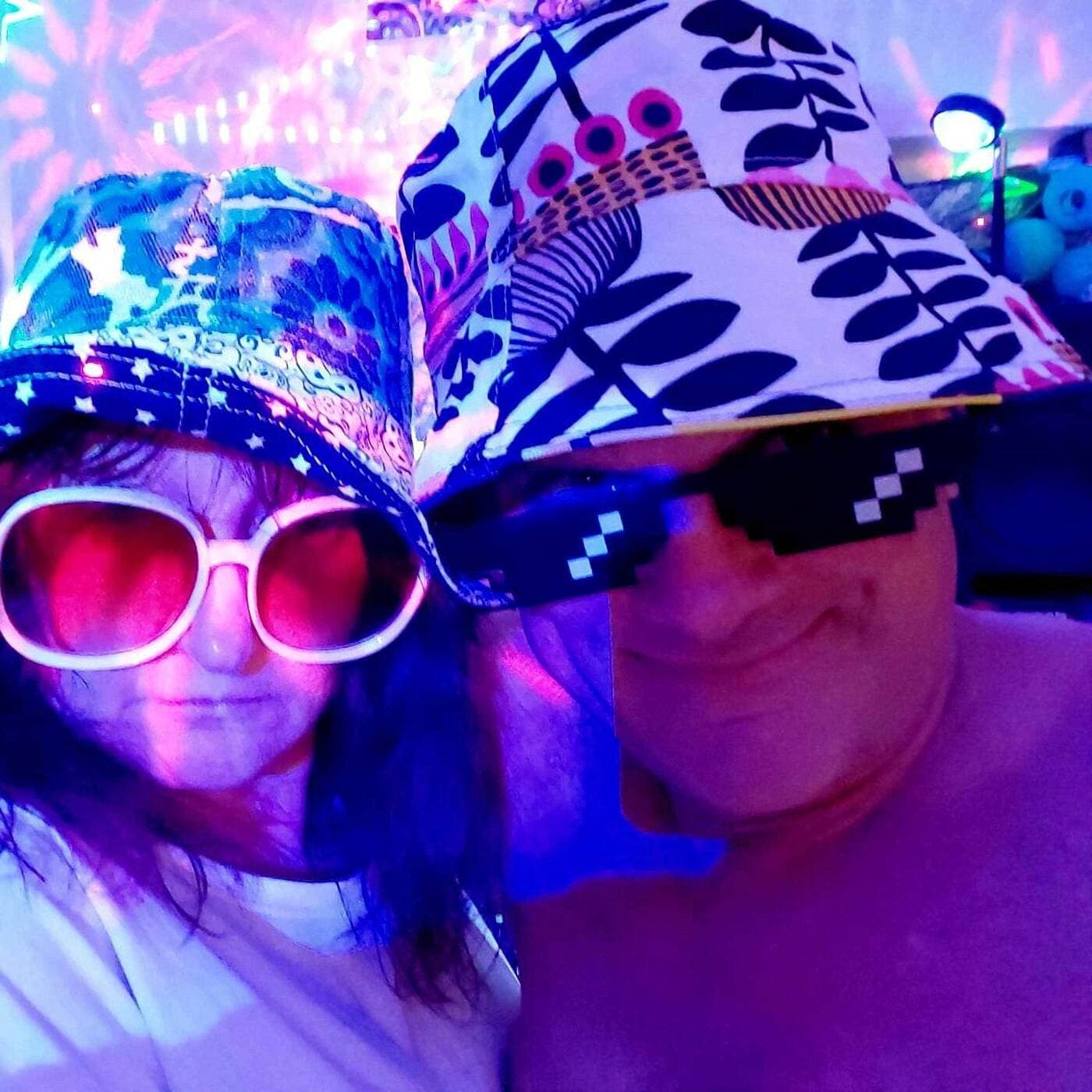 Dj's Azza and Bizzie - Podcasts